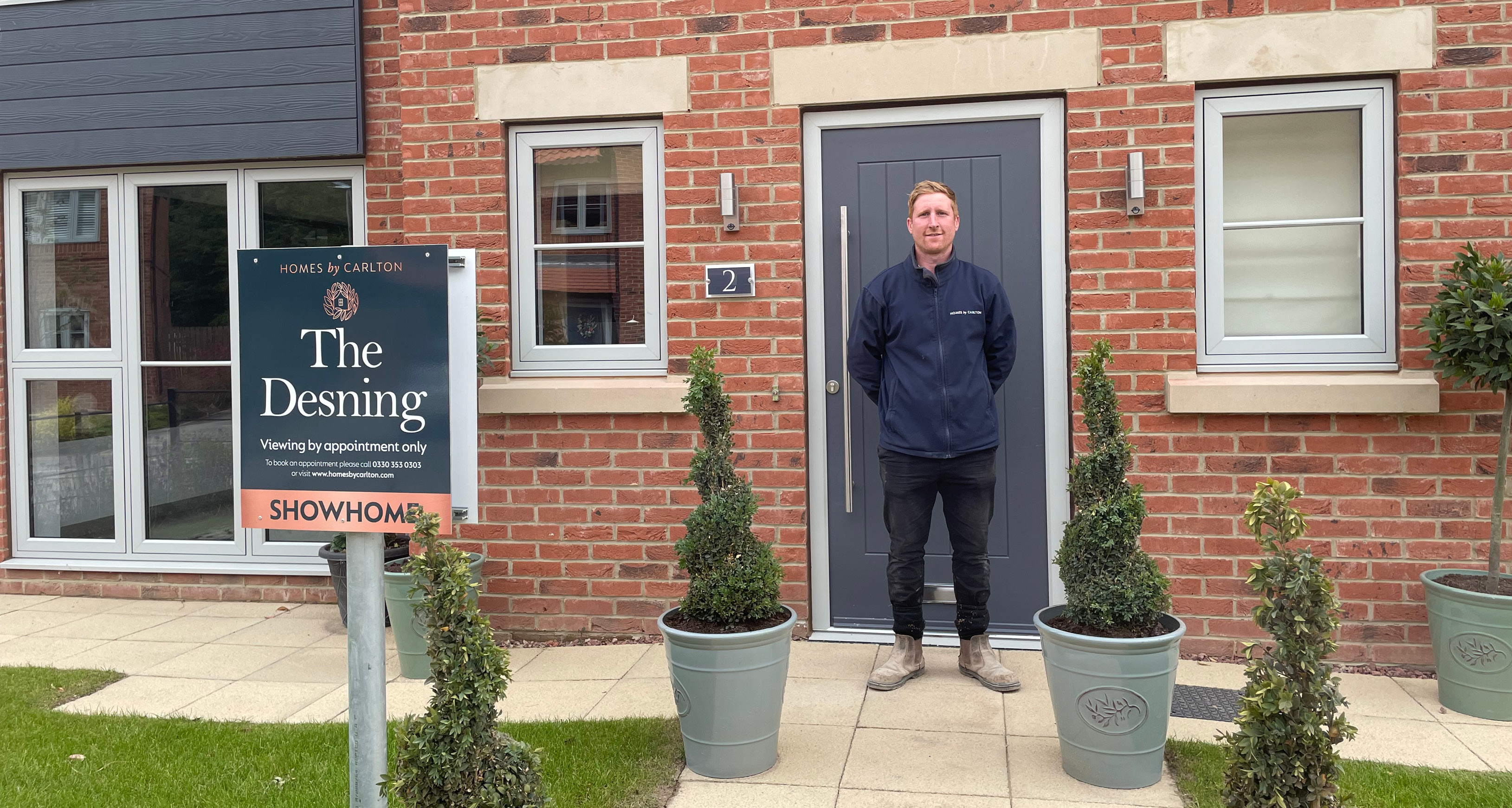 Thorpe Thewles Site Manager wins his first pride in the job award from NHBC